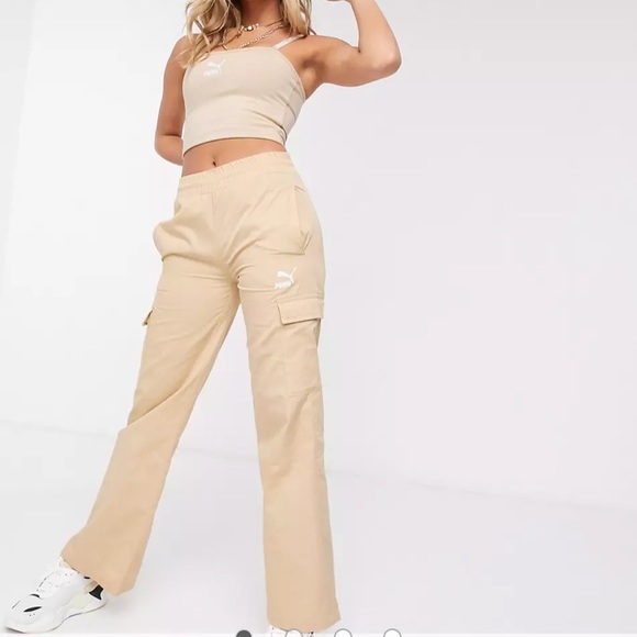 Puma cargo wide leg pants in pebble and top - Picture 1 of 2